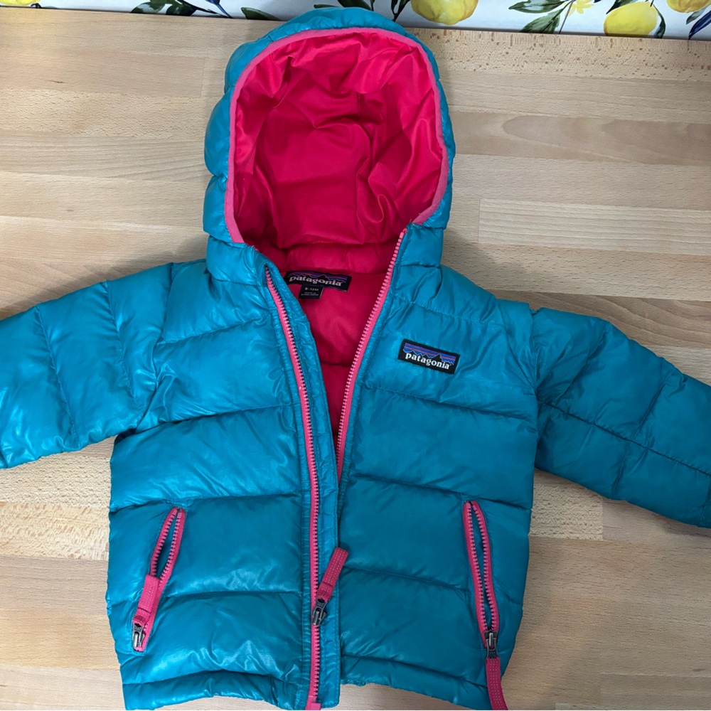 Patagonia baby 6-12 months Hi-Loft down jacket